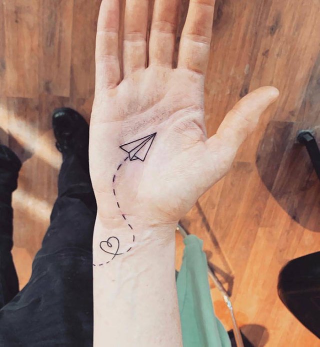 Unusual Tattoos (62 pics) Unusual Tattoos (62 pics)