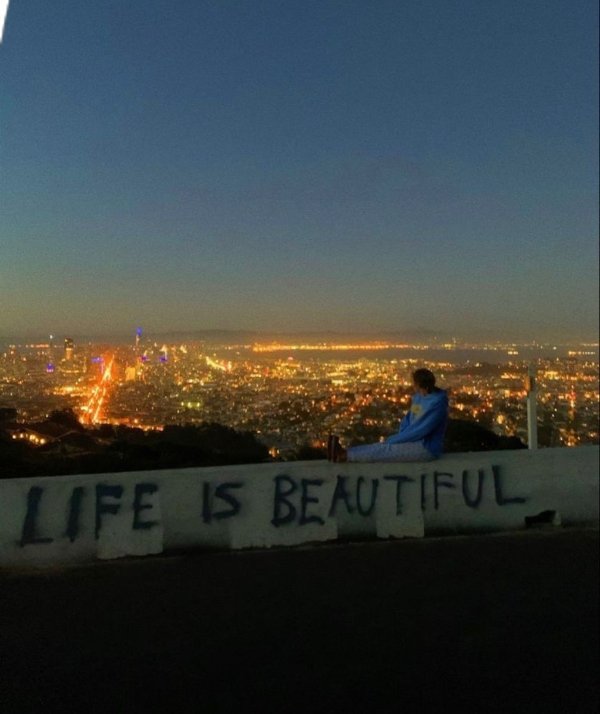 Life Is Beautiful (28 pics) Life Is Beautiful (28 pics)