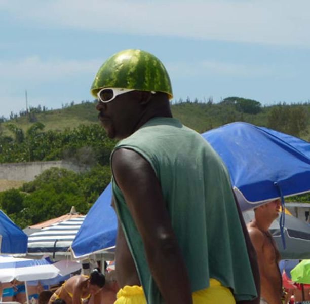 Strange People On The Beaches (29 pics) Strange People On The Beaches (29 pics)