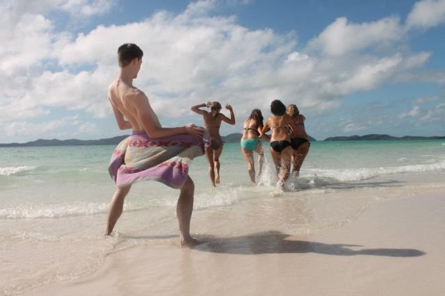 Strange People On The Beaches (29 pics) Strange People On The Beaches (29 pics)