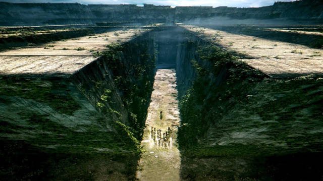 Plot Mistakes In Popular Movies (40 pics)