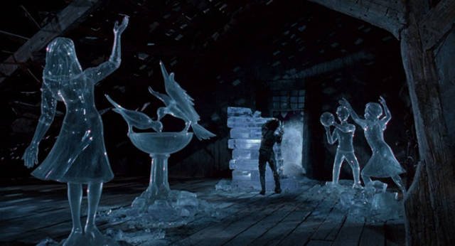 Plot Mistakes In Popular Movies (40 pics)