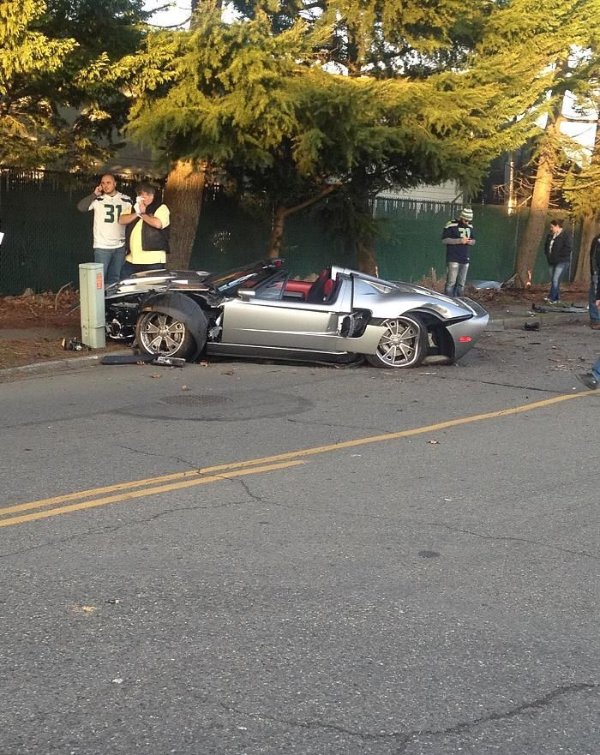 Epic Car Crashes (21 pics)