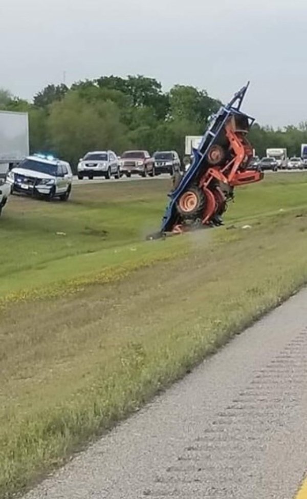 Epic Car Crashes (21 pics)