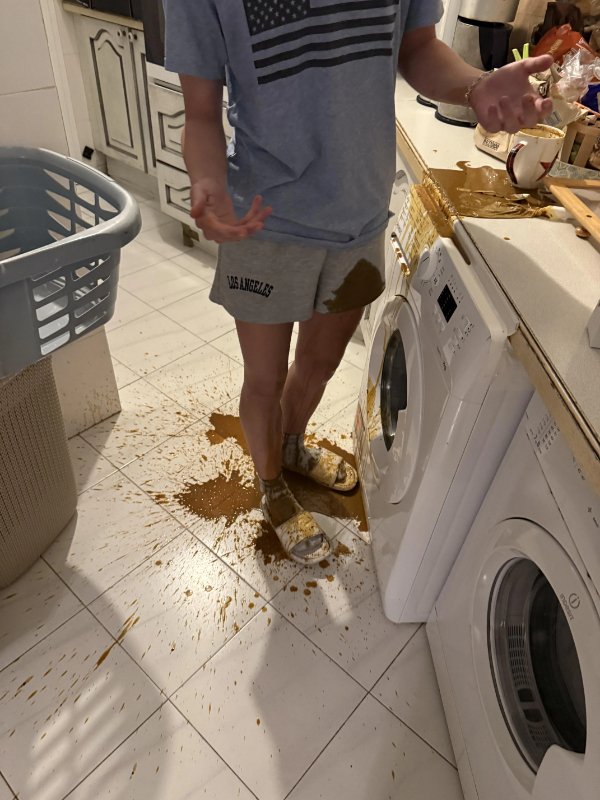 Bad Days Happen (22 pics)