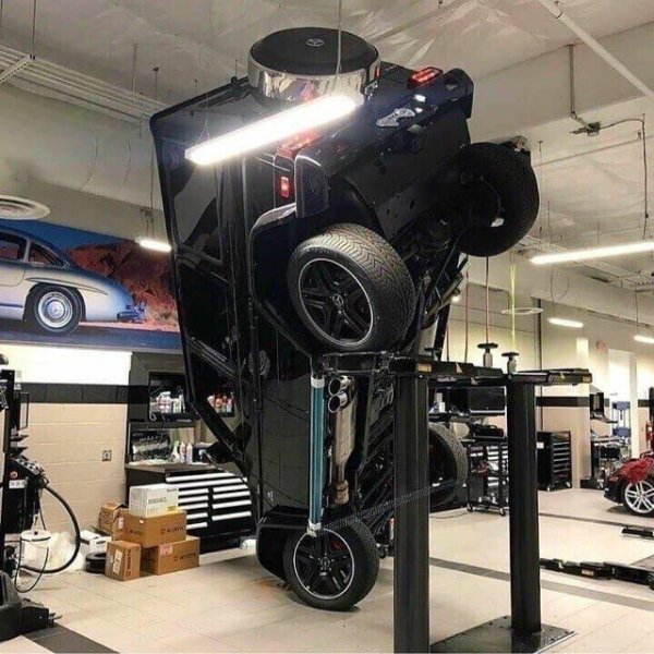 Epic Car Crashes (21 pics)