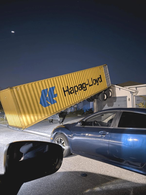 Bad Days Happen (22 pics)