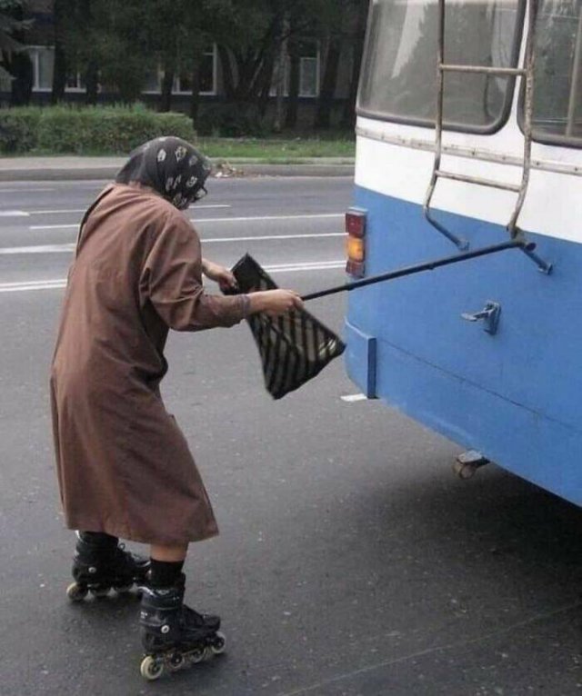 What Is Going On Here? (23 pics) What Is Going On Here? (23 pics)