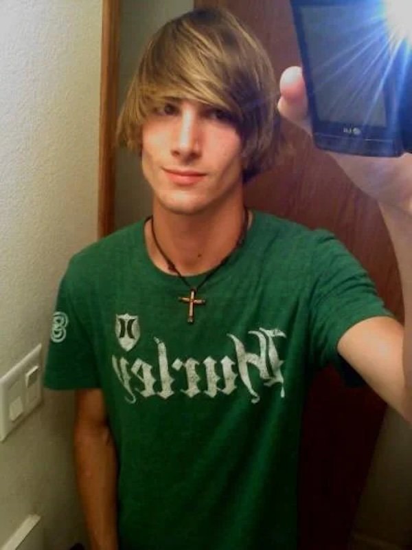 People Share Their Awkward Childhood Photos (20 pics)