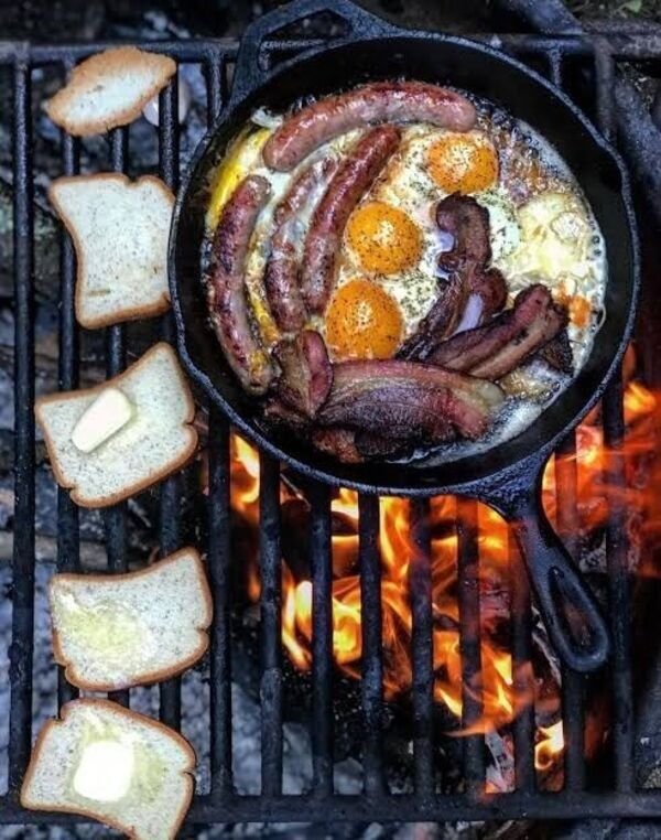 Atmospheric Hiking Photos (41 pics) Atmospheric Hiking Photos (41 pics)