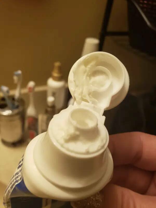 Annoying Habits Of Spouses (20 pics)