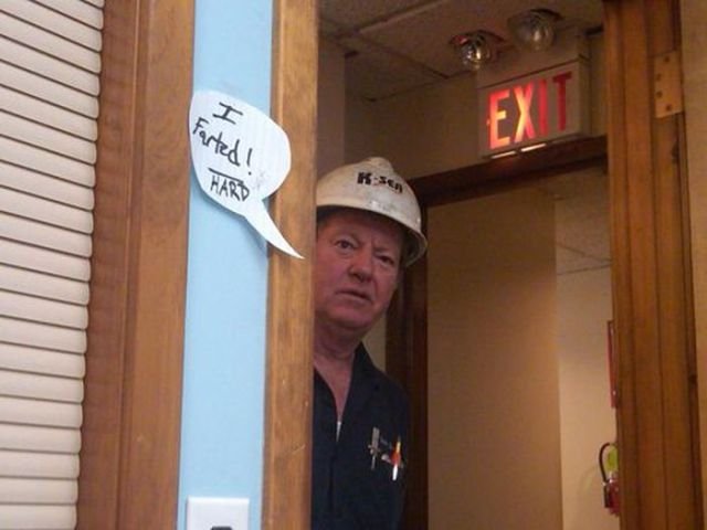 People Share Photos From Their Workplaces (48 pics) People Share Photos From Their Workplaces (48 pics)