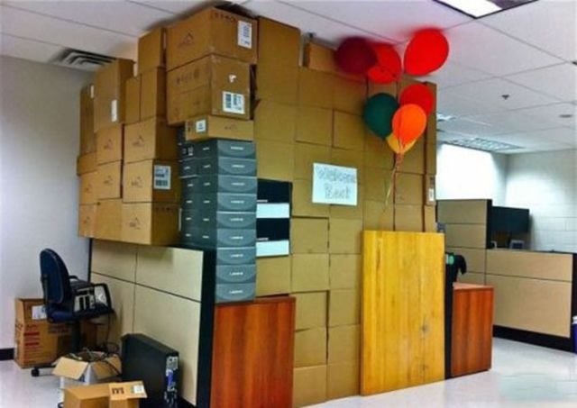 People Share Photos From Their Workplaces (48 pics) People Share Photos From Their Workplaces (48 pics)