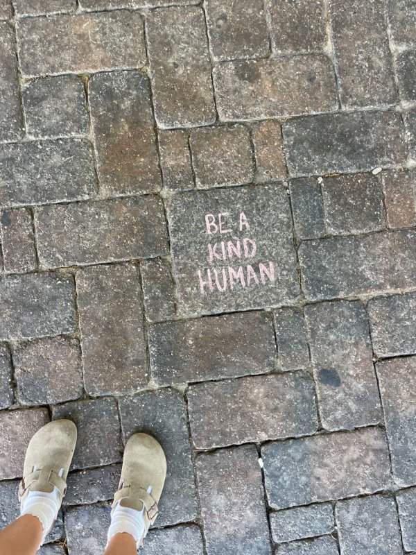 Kind Posts And Photos (21 pics) Kind Posts And Photos (21 pics)