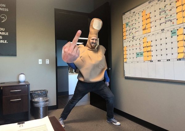 What Is Going On Here? (39 pics) What Is Going On Here? (39 pics)