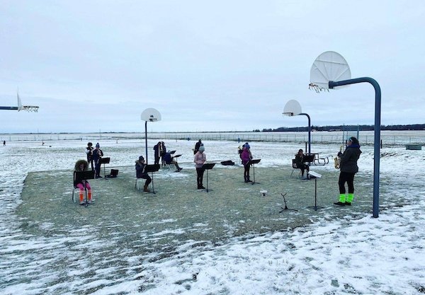 What Is Going On Here? (39 pics) What Is Going On Here? (39 pics)