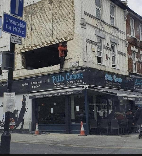 This Is Dangerous (31 pics) This Is Dangerous (31 pics)