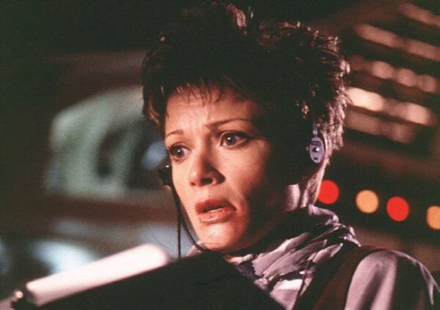 Annoying Movie Cliches (20 pics)