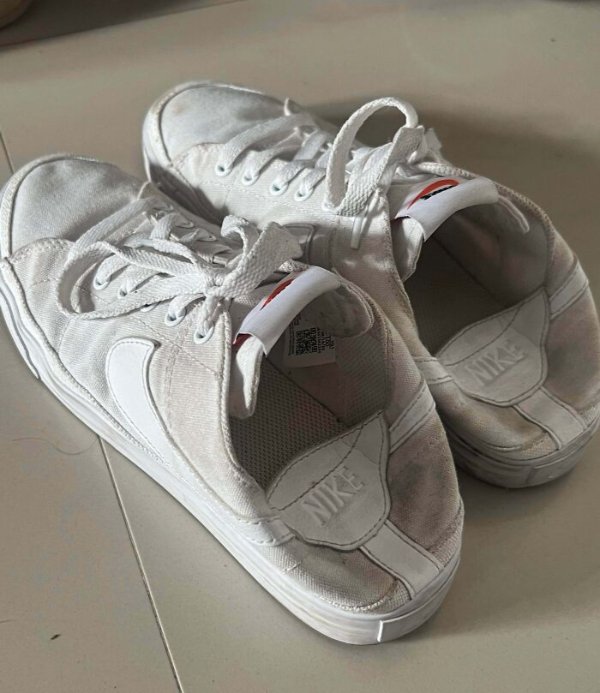 Annoying Habits Of Spouses (29 pics)