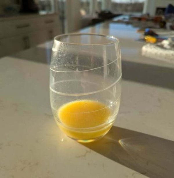 Annoying Habits Of Spouses (29 pics)