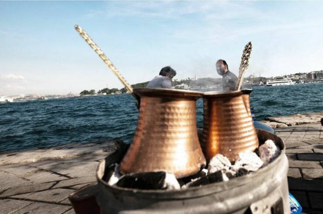 Right Moment (25 pics) Right Moment (25 pics)