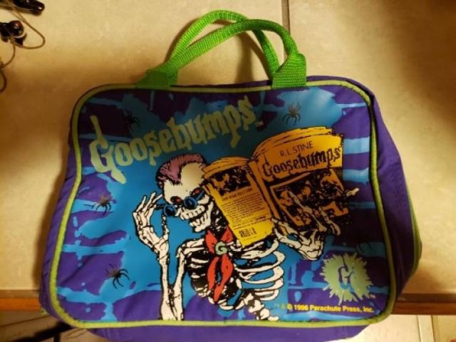 Weird Finds In Thrift Shops (35 pics)