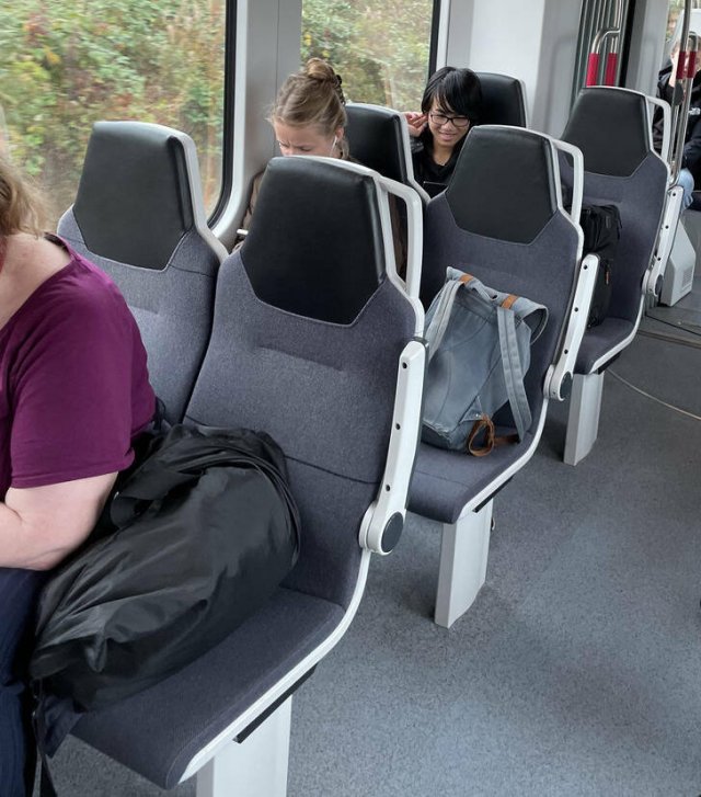 Annoying People And Situations (18 pics)