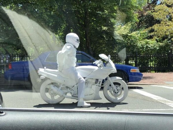 Strange Finds And Situations (42 pics)