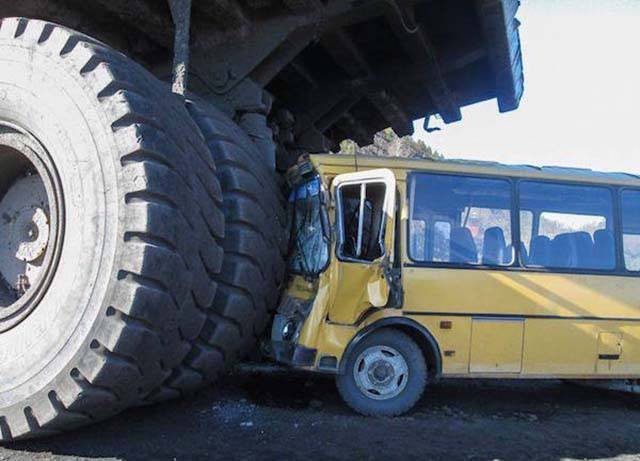 Bad Days Happen (41 pics)