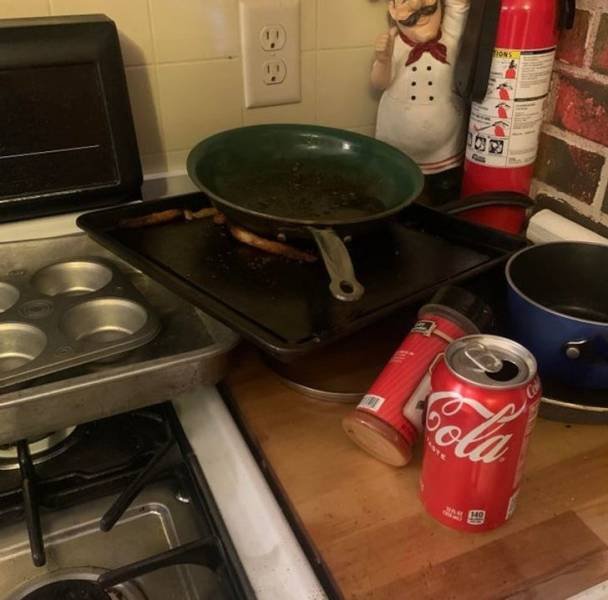 There's No Logic Here (32 pics)