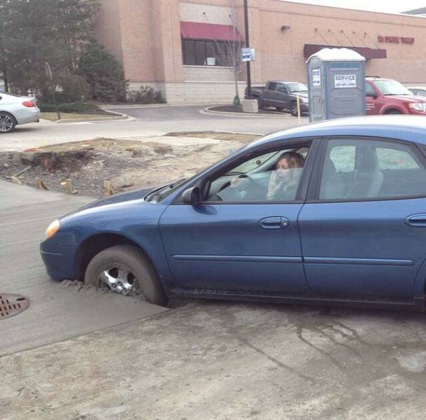 Bad Days Happen (41 pics)