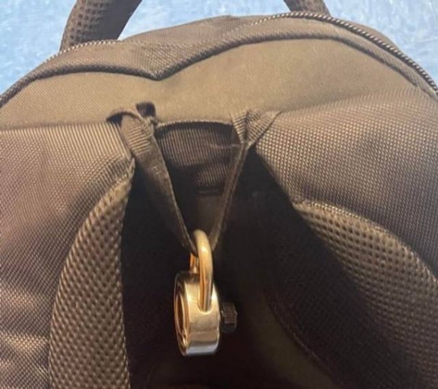 There's No Logic Here (32 pics)