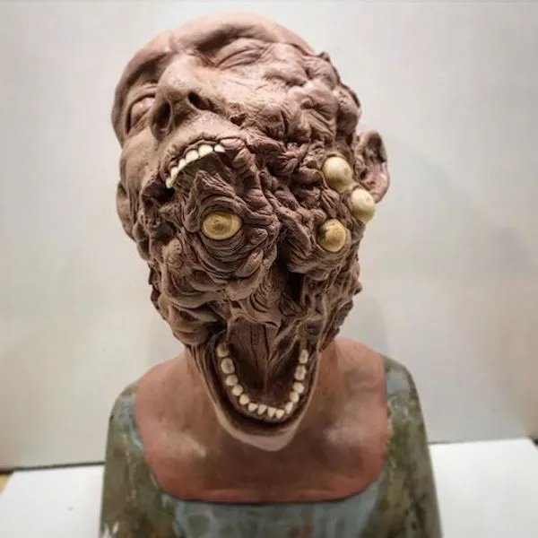 Scary Photos (28 pics)