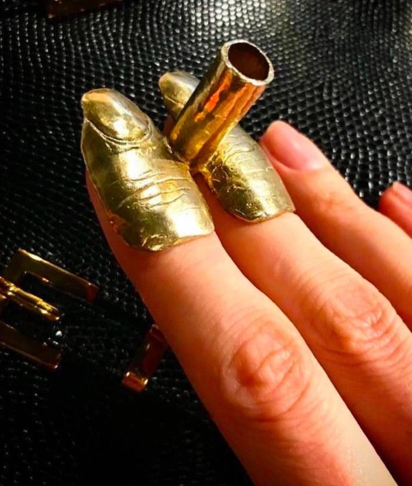 Strange Things And Designs (22 pics)