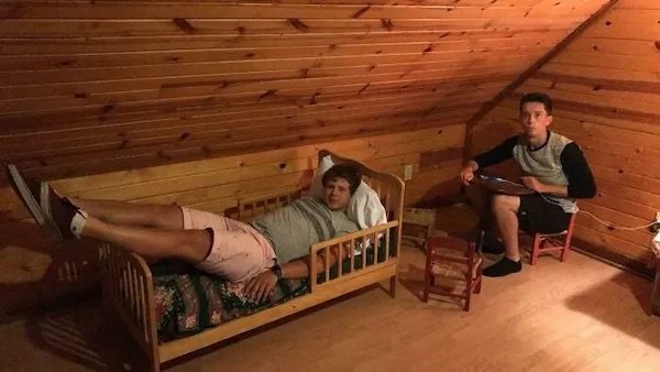 Failed Rental (21 pics)