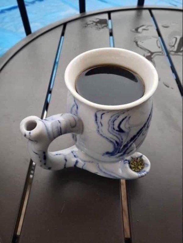 Strange Things And Designs (22 pics)