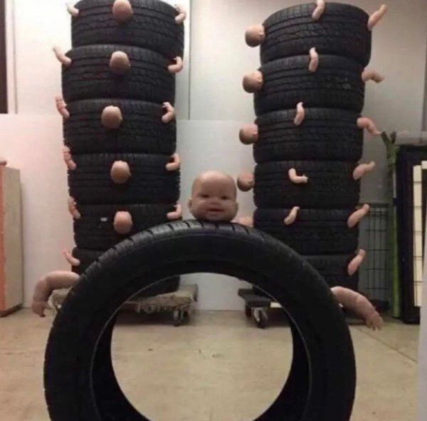 What Is Going On Here? (47 pics)