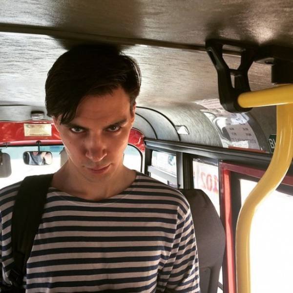 Problems Of Tall People (14 pics)
