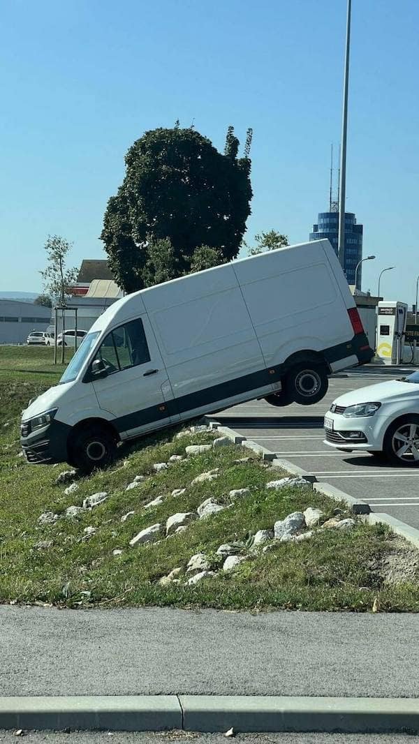 Terrible Drivers (28 pics)