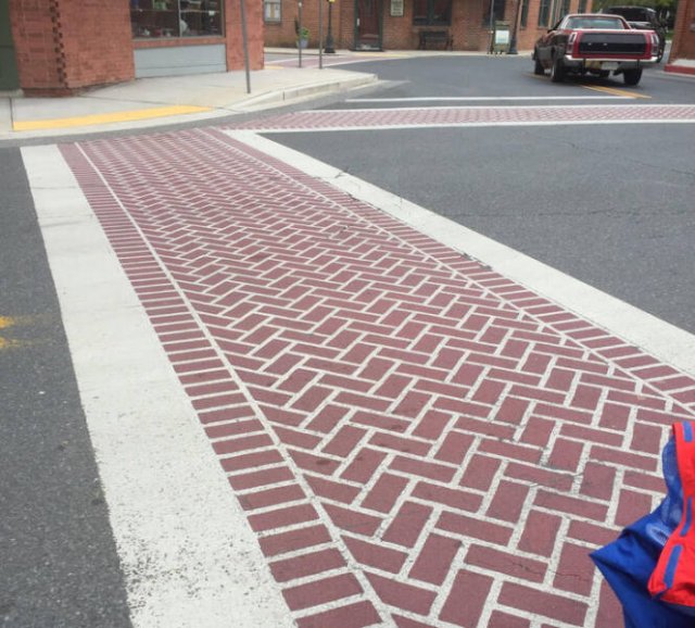 Strange Finds And Situations (34 pics)