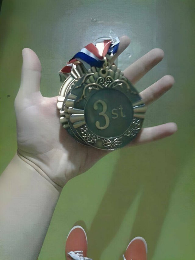 What Is Going On Here? (15 pics)