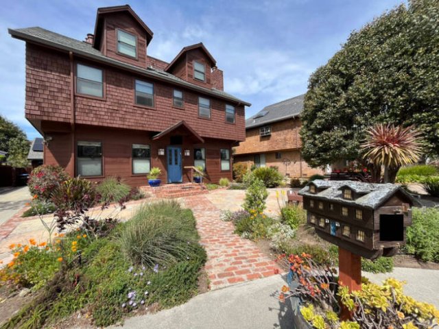 Strange Finds And Situations (34 pics)