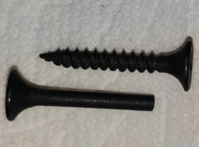 Strange Finds And Situations (34 pics)