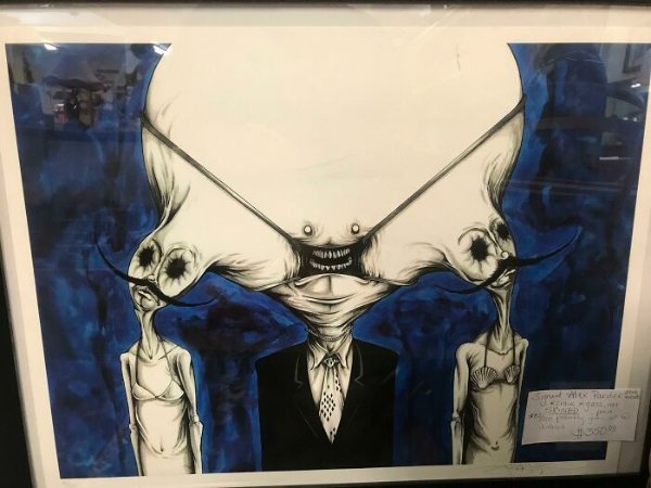 Weird Finds In Thrift Shops (46 pics)