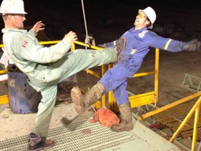 Funny Work Photos (64 pics)