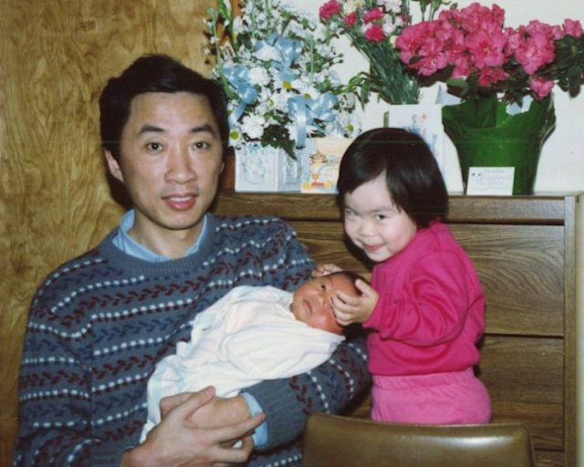 Awkward Family Photos (24 pics)