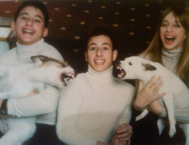 Awkward Family Photos (24 pics)