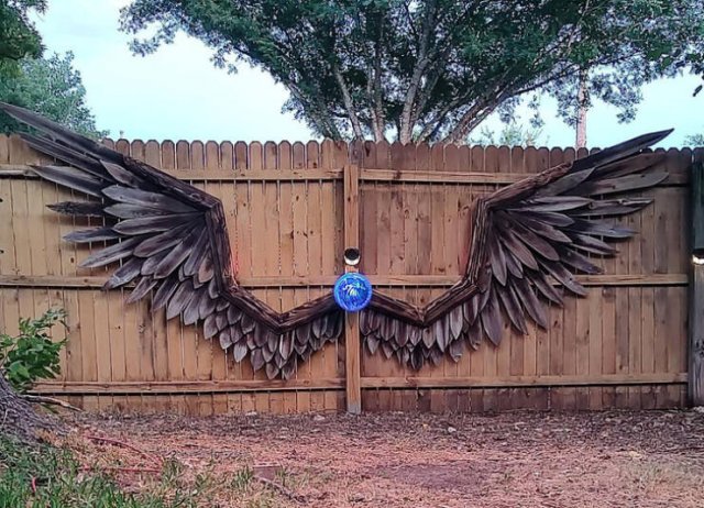 Strange Things For Interior Design (19 pics)