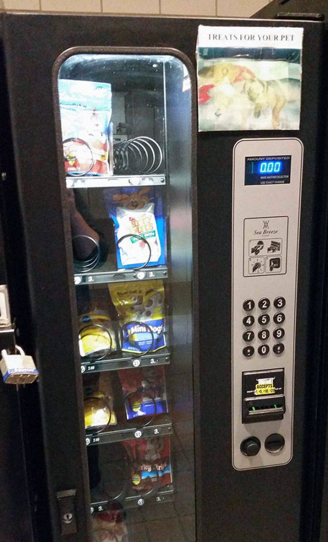 Unusual Vending Machines (35 pics)