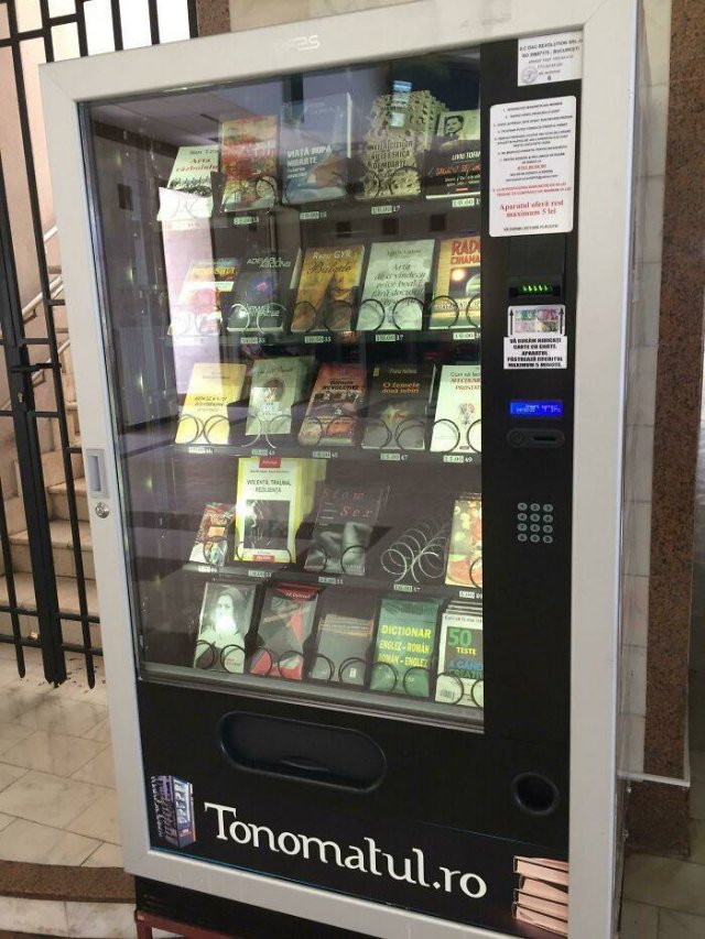 Unusual Vending Machines (35 pics)